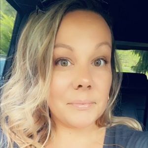 Meet your Posher, Candice